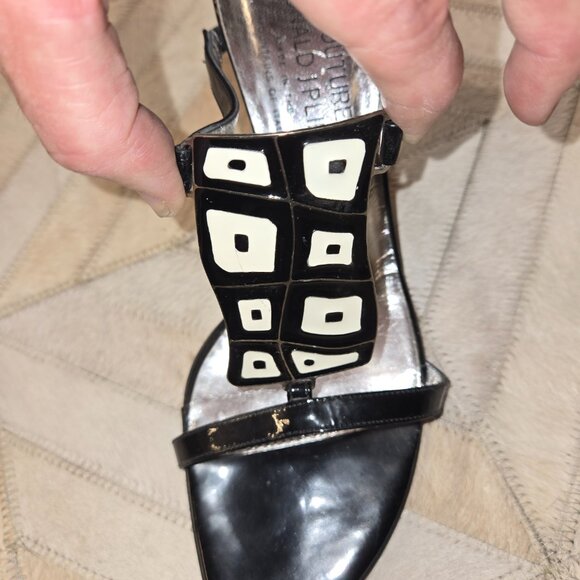 Donald pliner couture black and white strappy stiletto sandals - Picture 2 of 6
